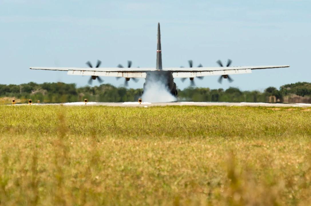 USAF C-130