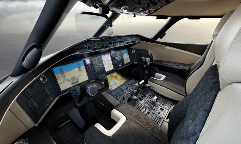 Global 6500 cockpit