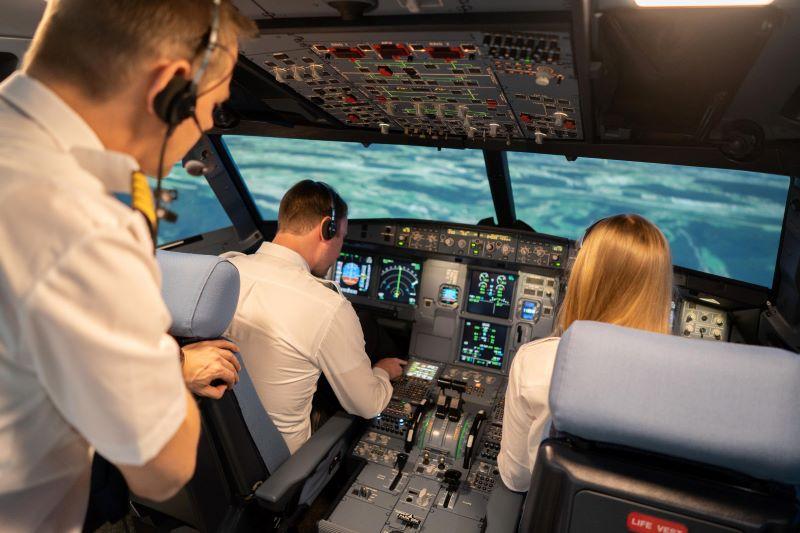 Lufthansa pilot training