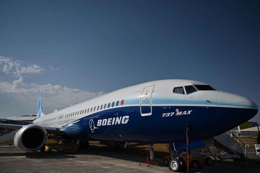 Boeing 737 MAX 