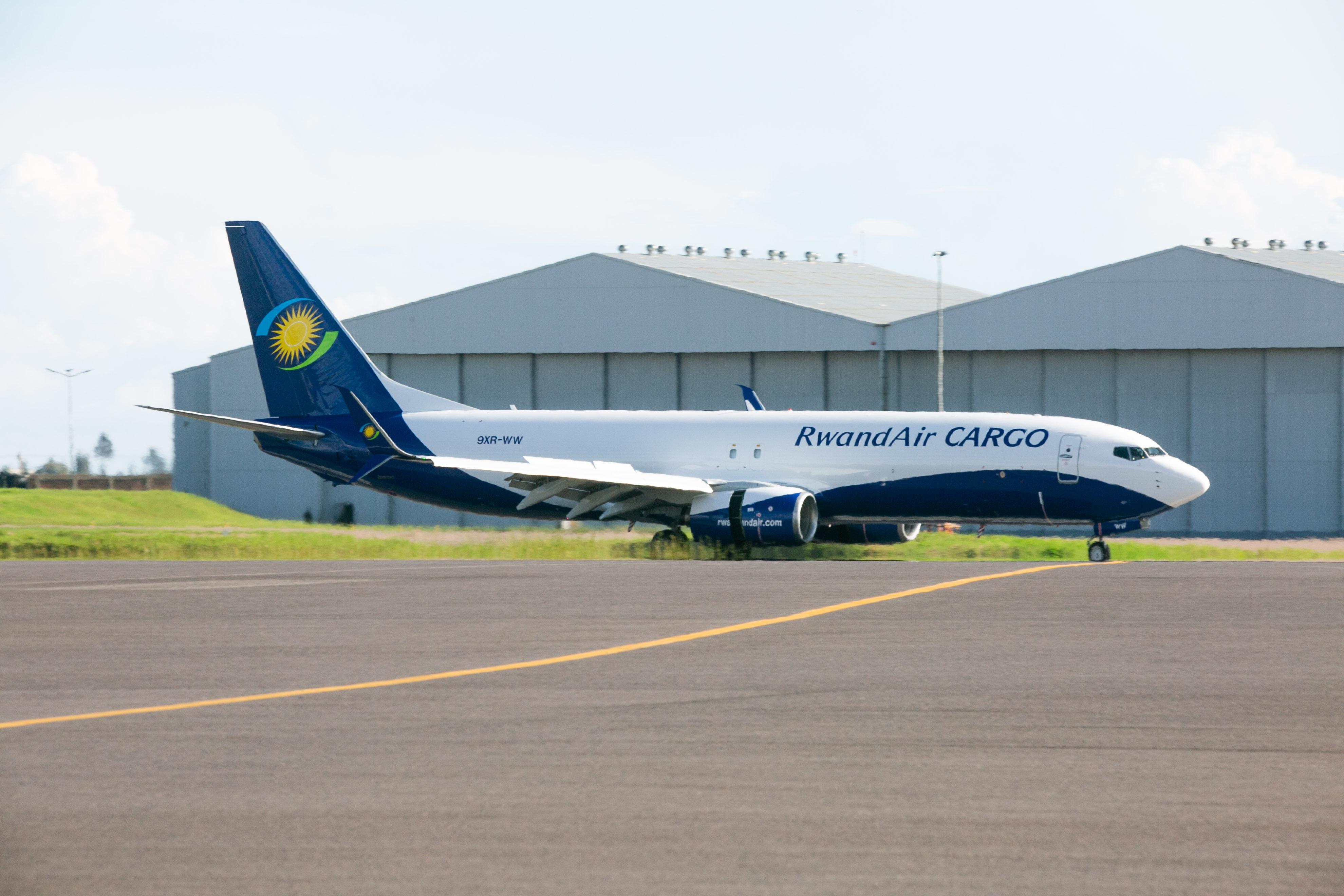 RwandAir Boeing 737-800F