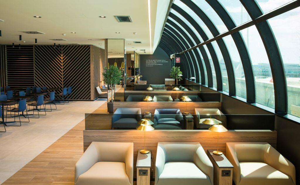 Gallery: New And Reopened Lounges Offer Many Options | Aviation Week ...