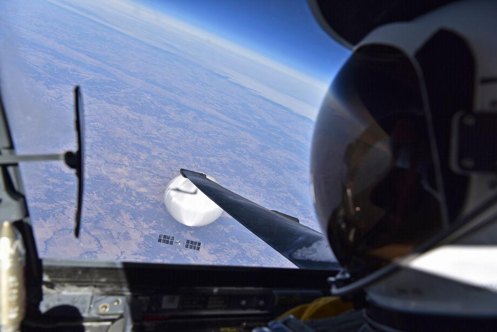 USAF U-2 pilot looks down on suspected Chinese surveillance balloon Feb. 3, 2023
