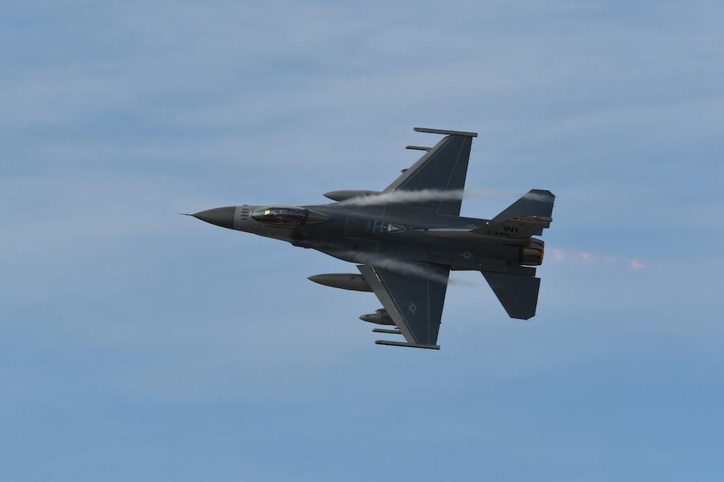Menendez: Türkiye’nin İsveç’in NATO’ya katılmasına izin vermesi F-16’nın konumunu değiştirmeyecek