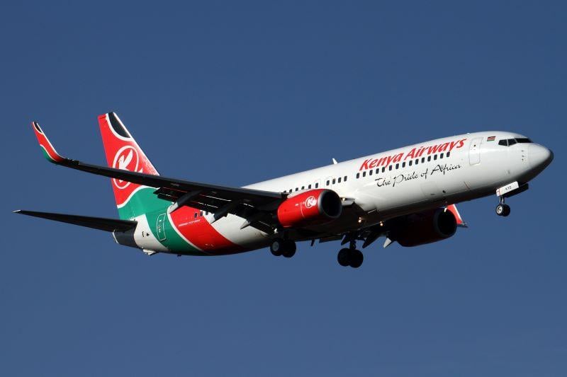 Kenya Airways 737-800 