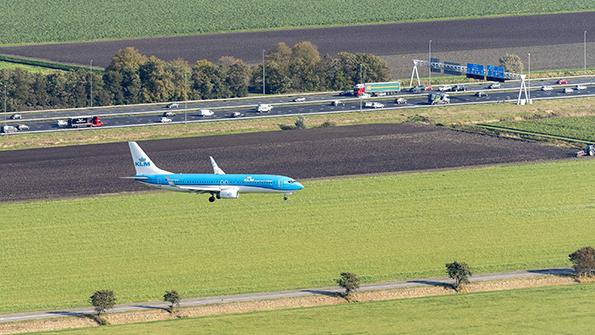 KLM aircraft landing
