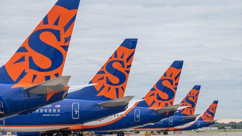 Sun Country Airlines Boeing 737-900s