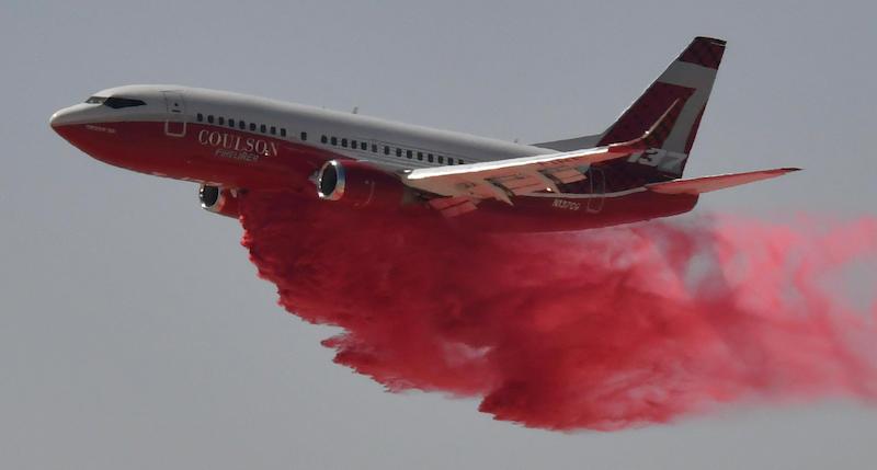 Boeing 737 firefighting tanker