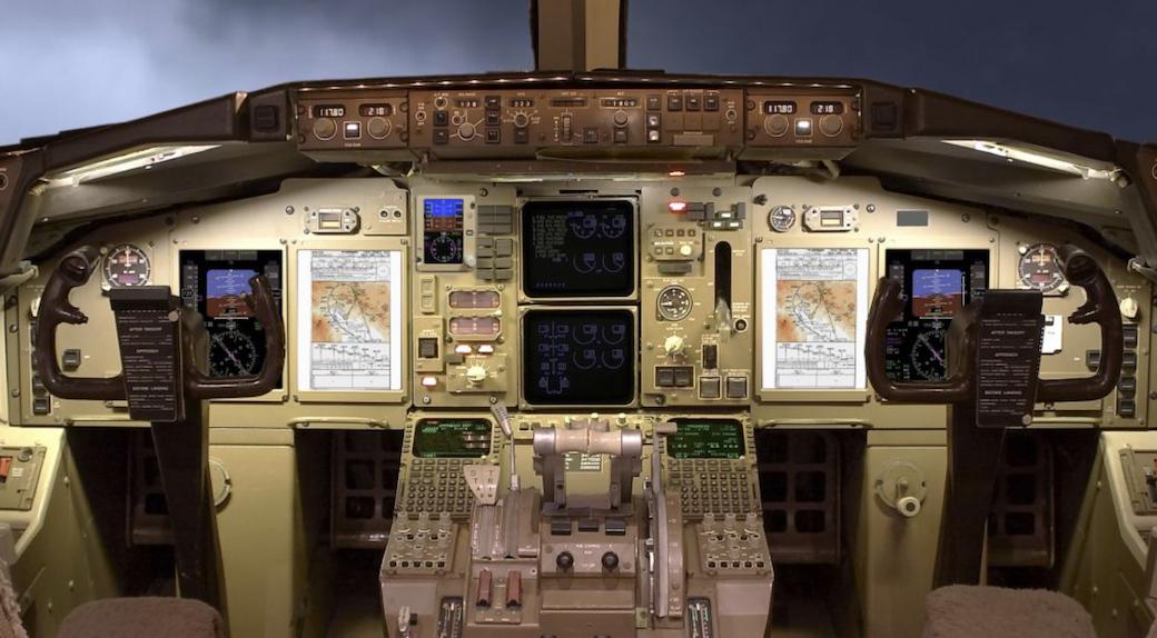 Boeing 757/767 cockpit upgrade