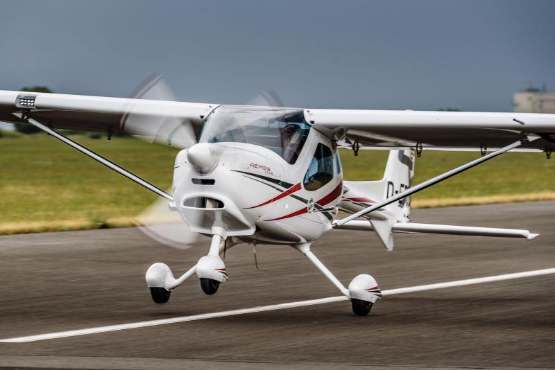 Learn to Fly Light Sport Aircraft