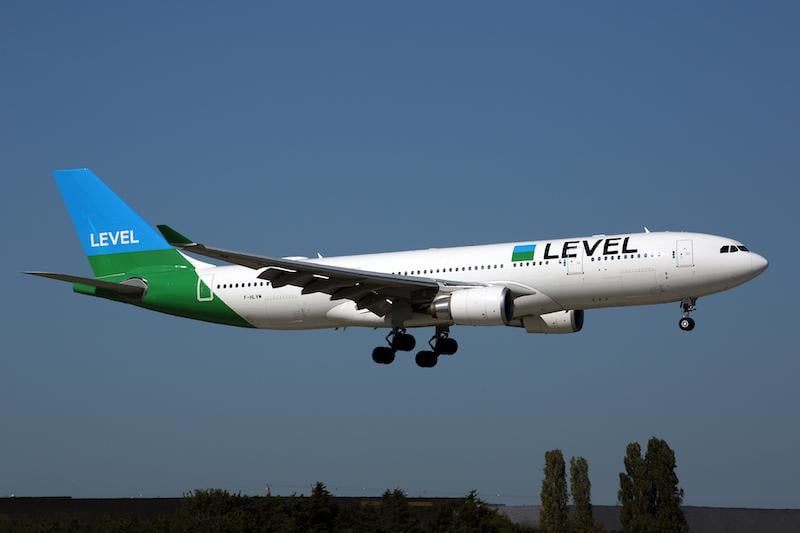 level airbus a330-200