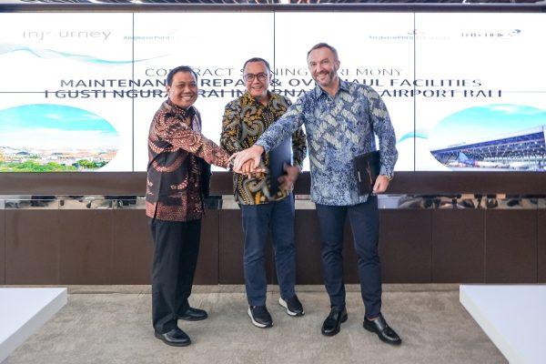 FL Technics contract signing