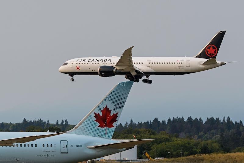 air canada jets