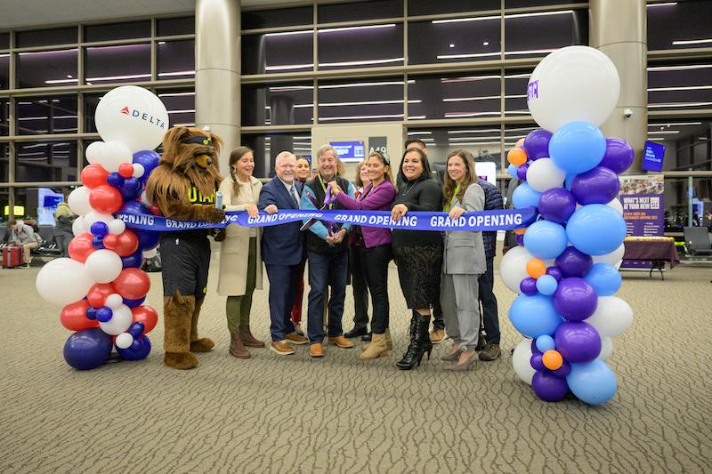 Delta Air Lines Hub Salt Lake City Airport Opens 13 More Gates ...