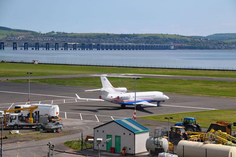 jet at dundee airport