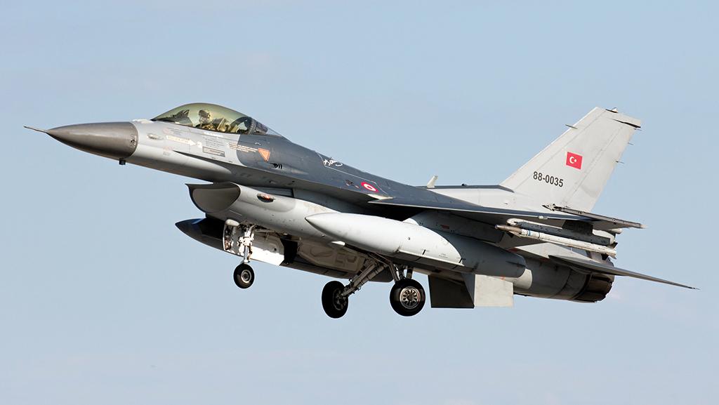F-16 fighter in flight