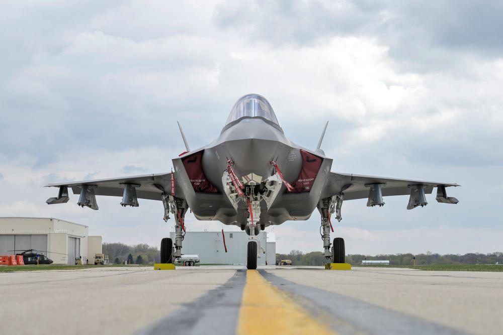 Magazine - Lockheed Martin F-35