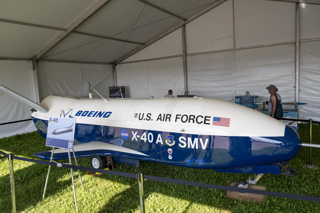 Boeing X-40