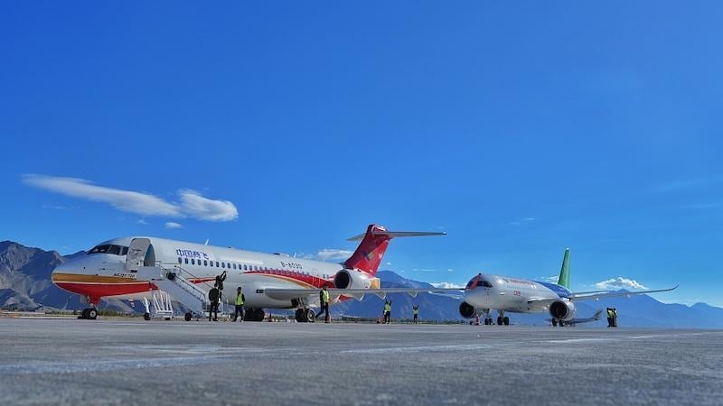 C919 and ARJ21 in Tibet