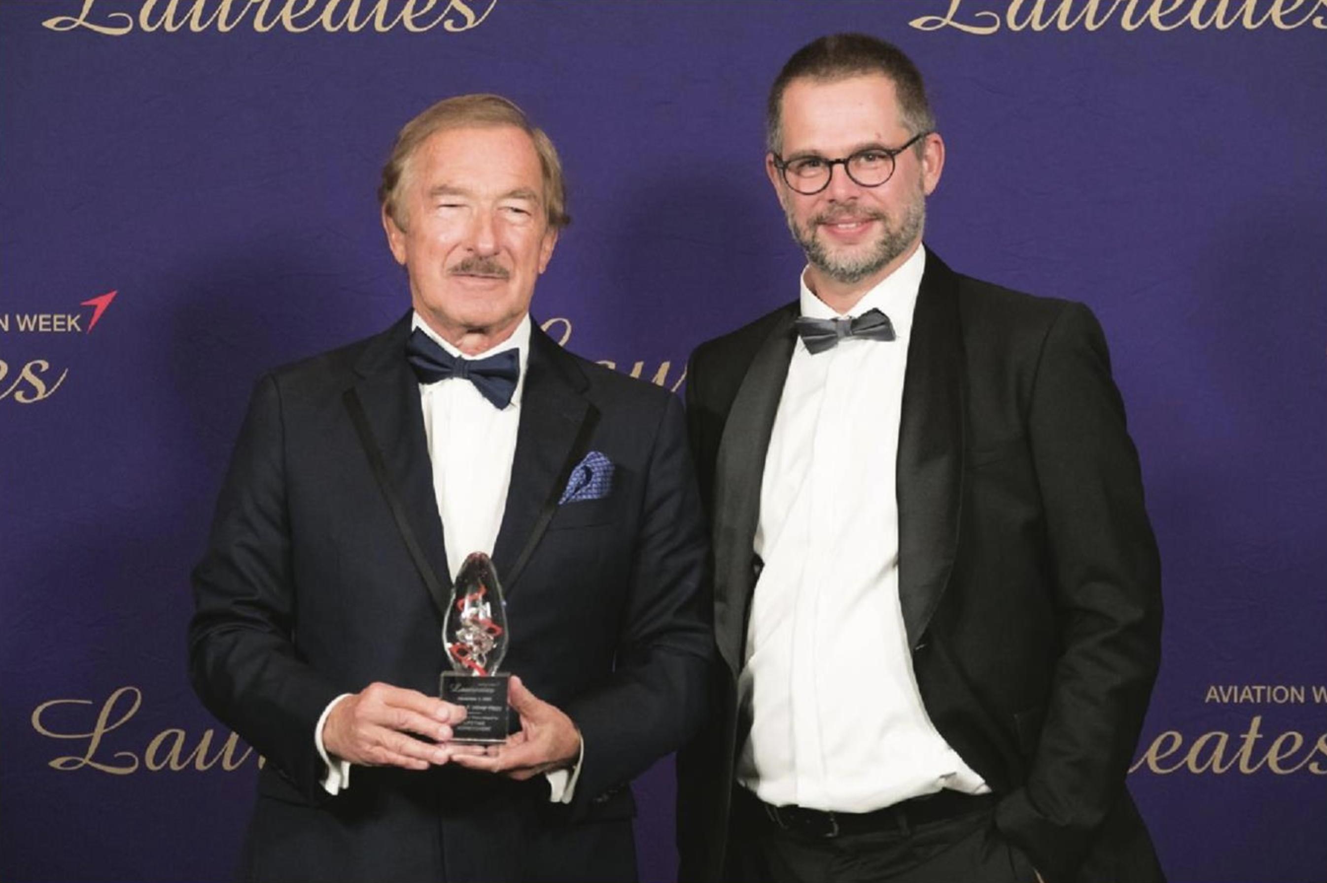 Steven F. Udvar Hazy, Air Lease Pioneer