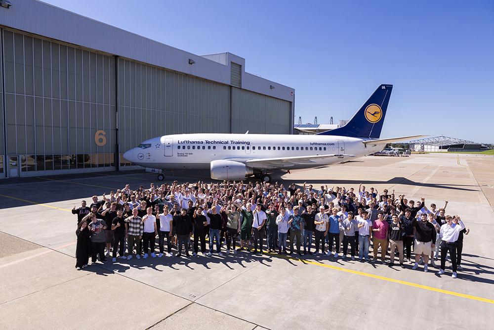 Lufthansa Technik's 2024 apprentices and dual students