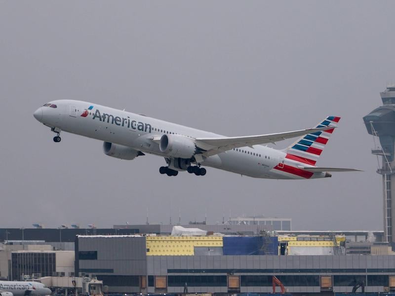 american airlines 787-9