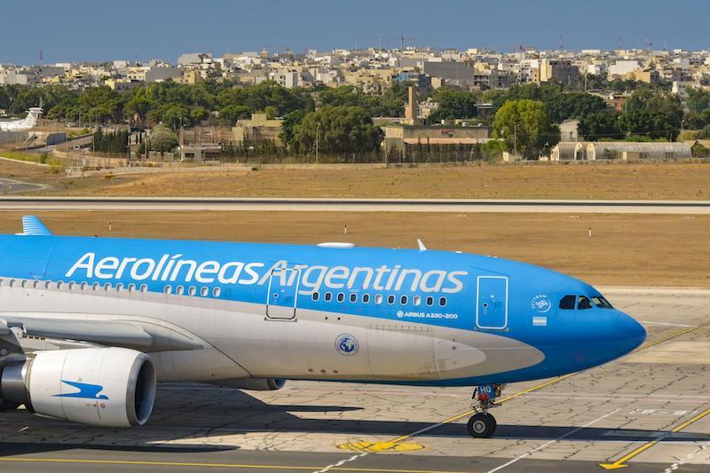 Aerolineas Argentinas jet