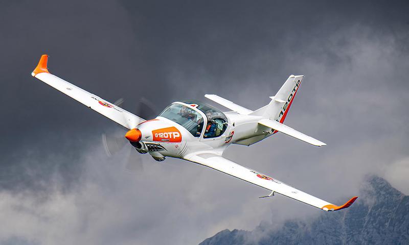 grob g120tp