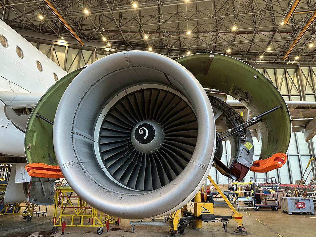 engine maintenance check