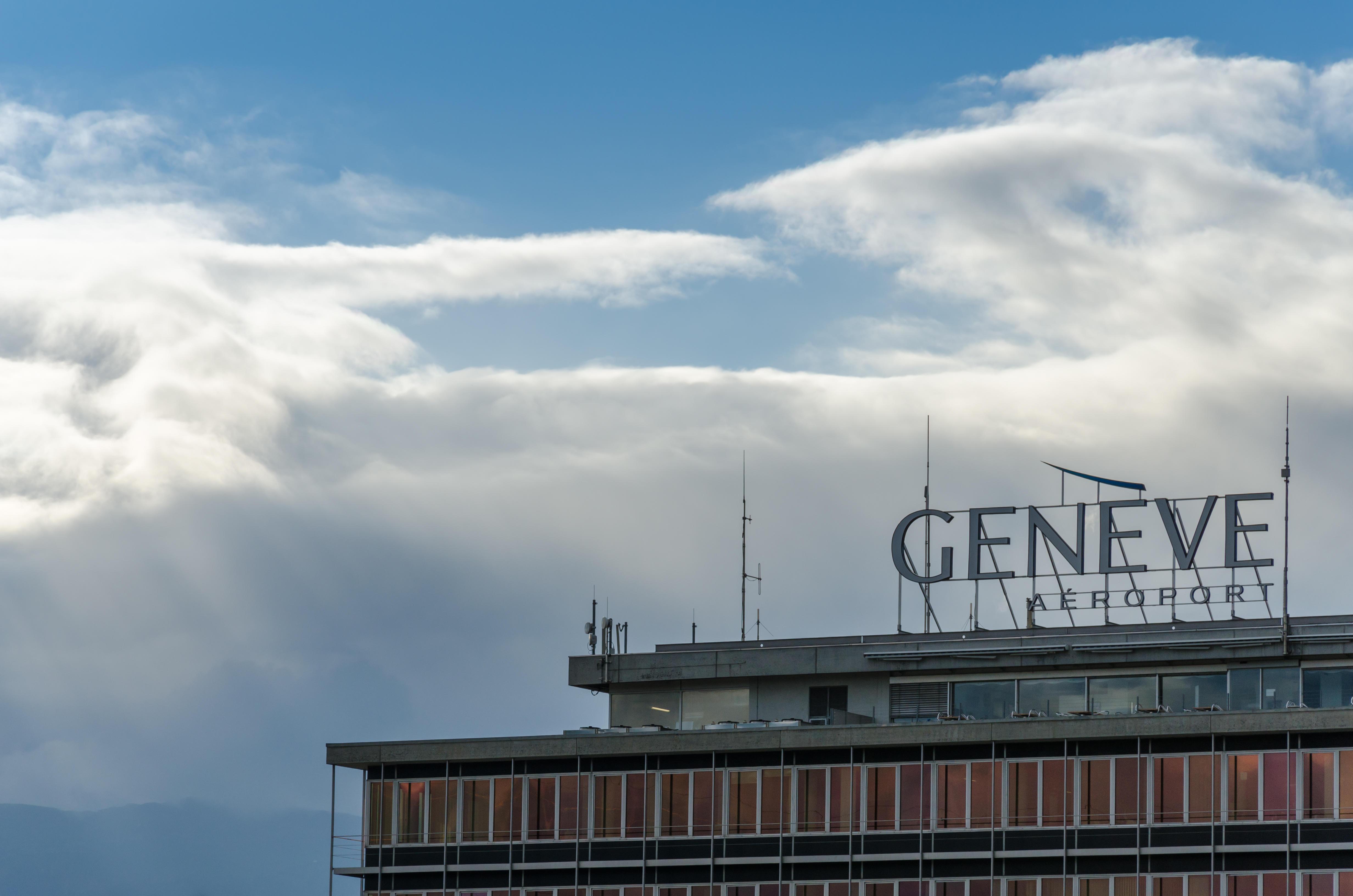  Genève Airport