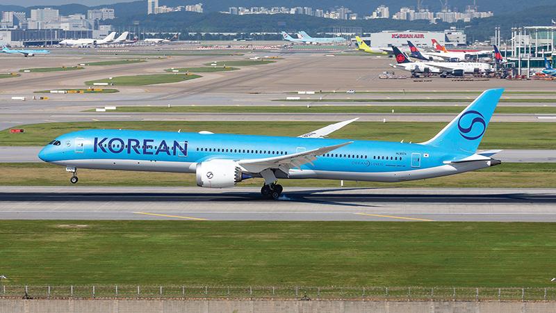 Korean Air aircraft on runway