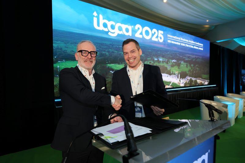 L-R: Brendan McQuaid, co-founder and managing director of Alliance Aviation and Roy O'Driscoll, deputy managing director and head of commercial business development at Cork Airport. 