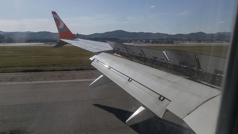 Boeing 737 MAX wing with spoilers up