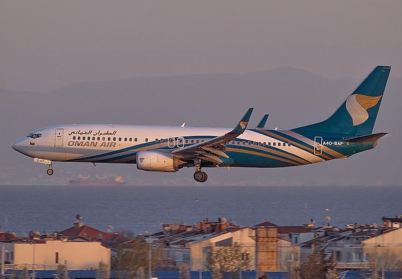 oman air 737-800