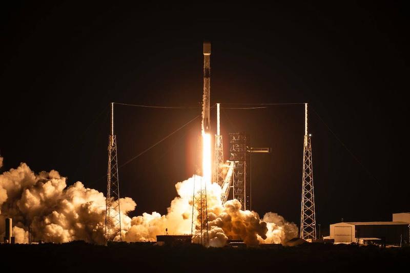 south korean SAR satellite launched aboard a SpaceX Falcon 9 rocket 