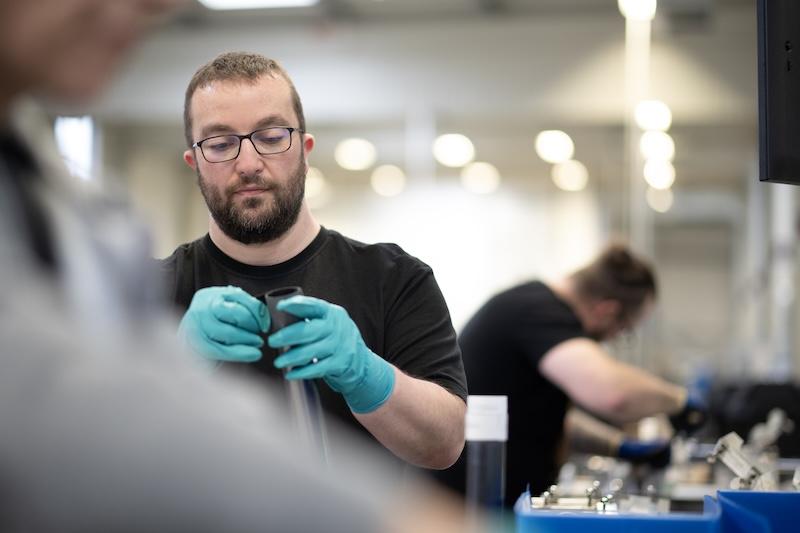 worker at Expliseat facility