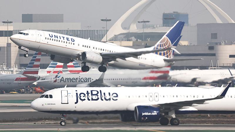 JetBlue, United and American aircraft