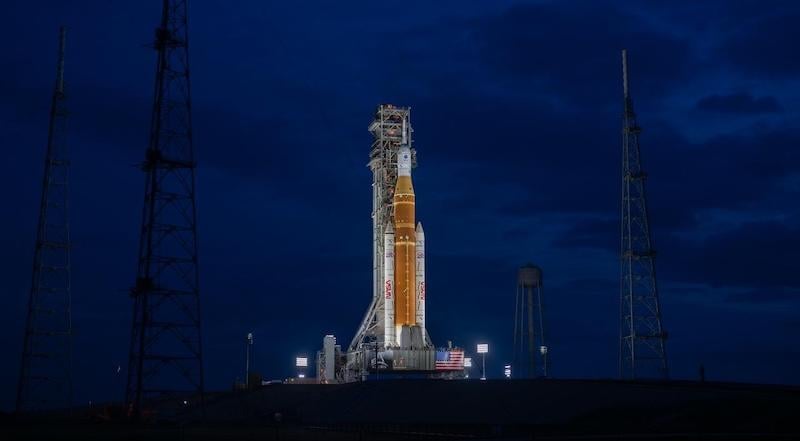 artemis on the launchpad