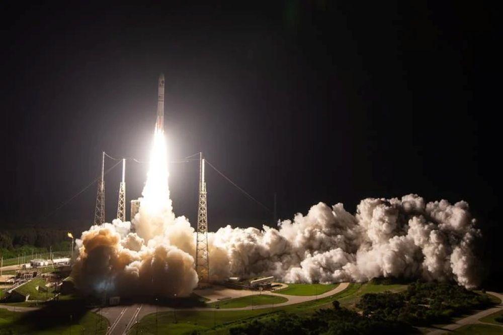 Caption: A United Launch Alliance (ULA) Vulcan rocket carrying the USSF-106 mission for the United State Space Force’s Space Systems Command (SSC) lifts off from Space Launch Complex-41 on Aug. 12 at 8:56 p.m. EDT, marking the first National Security Launch aboard a Vulcan rocket. Photo by United Launch Alliance