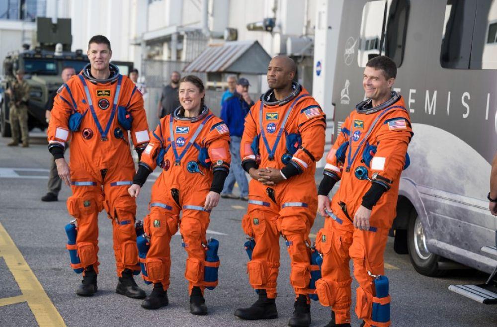 Aubrey Gemignani/NASA Caption: Artemis II astronauts Reid Wiseman, Victor Glover and Christina Koch, all with NASA, and the Canadian Space Agency’s Jeremy Hansen are preparing for a flight test around the Moon, marking the first crewed mission in deep space since 1972. The astronauts donned their pressurized flight suits on Dec. 30 to participate in a countdown demonstration test at the Kennedy Space Center. The SLS rocket and Orion spacecraft are expected to roll out to the launchpad this weekend. 