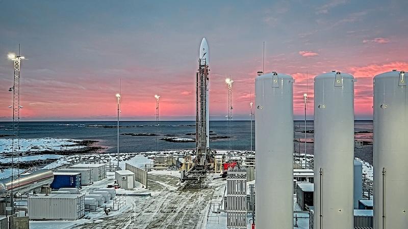 isar spectrum rocket on pad