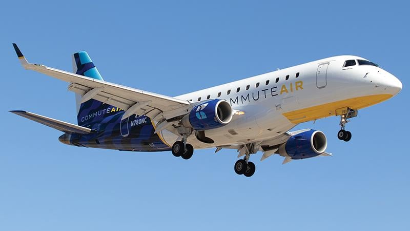 CommuteAir aircraft in flight