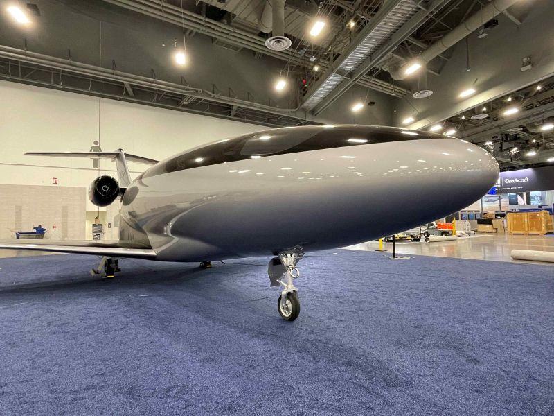 The low drag features of Otto Aerospace’s Phantom 3500 were visible on a full-scale mock-up unveiled at NBAA-BACE in October 2025. 