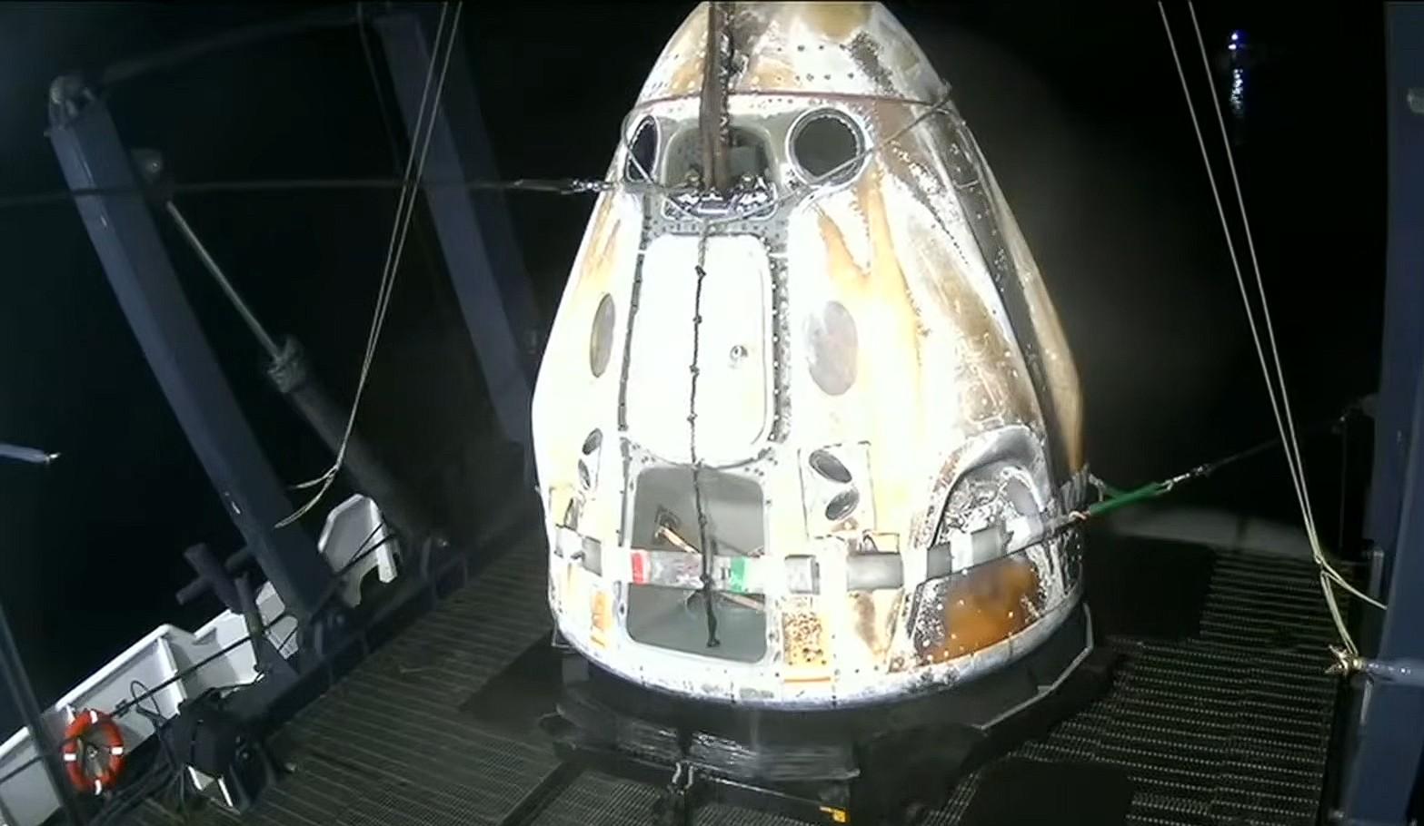 Crew-11 capsule on recovery vessel 
