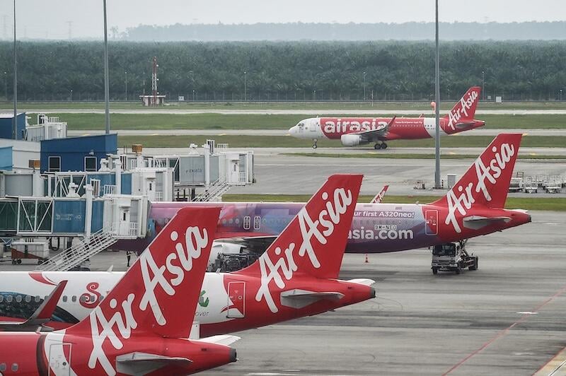 airasia jets