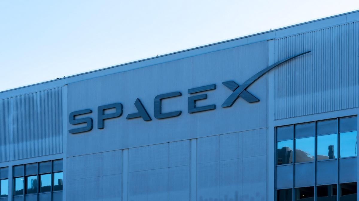 SpaceX building