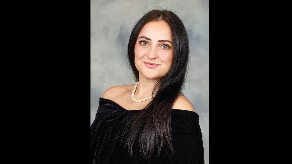 Daniella Bezuidenhout