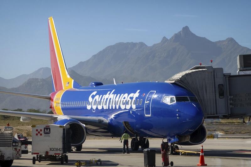 southwest jet at los cabos