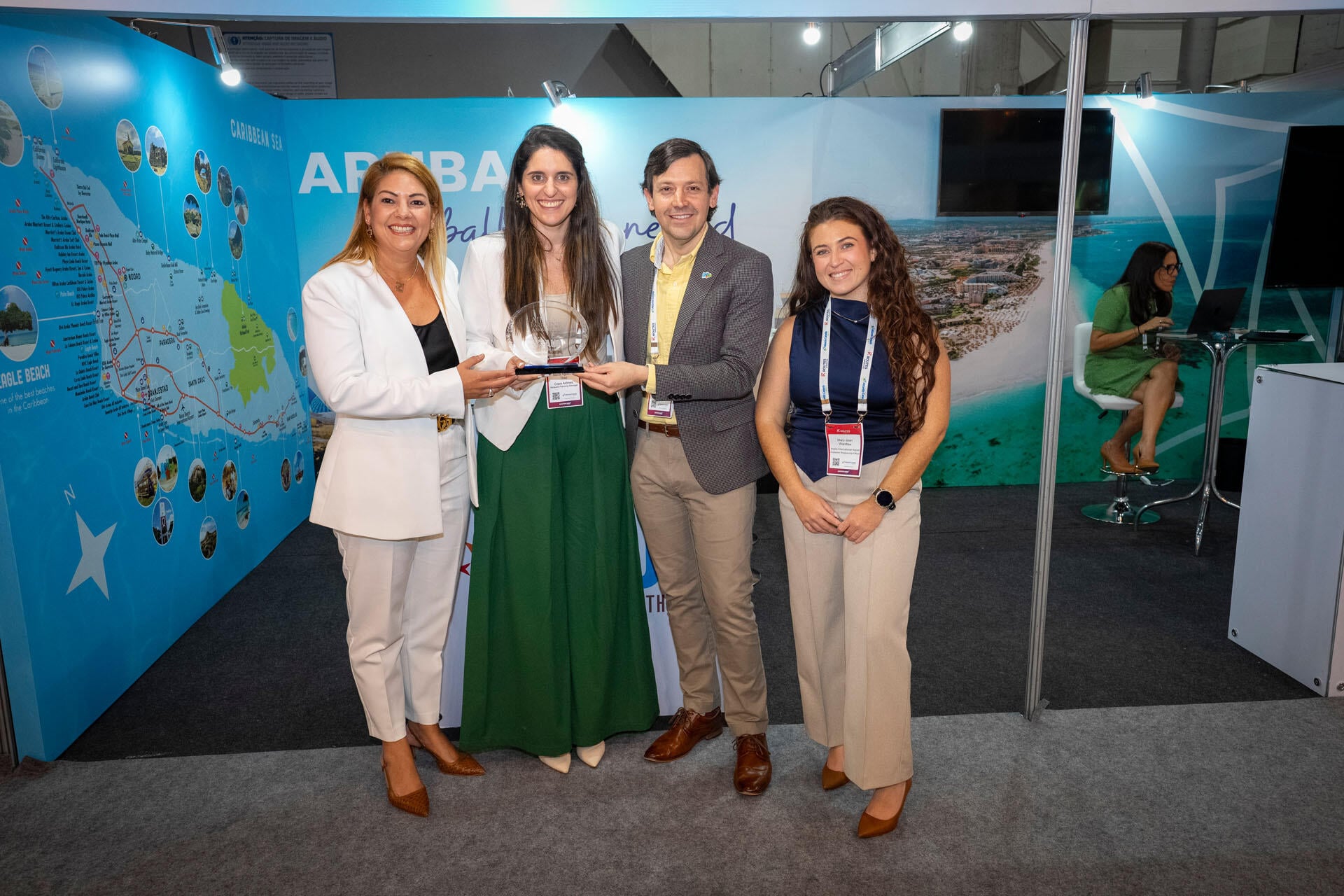 Aruba Airport and Aruba Tourism Authority award Copa Airlines the Airline Partnership Award, celebrating strong connectivity and partnership