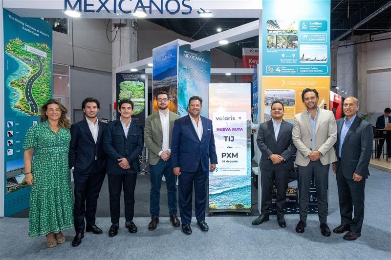 officials from ame, aci-la and volaris